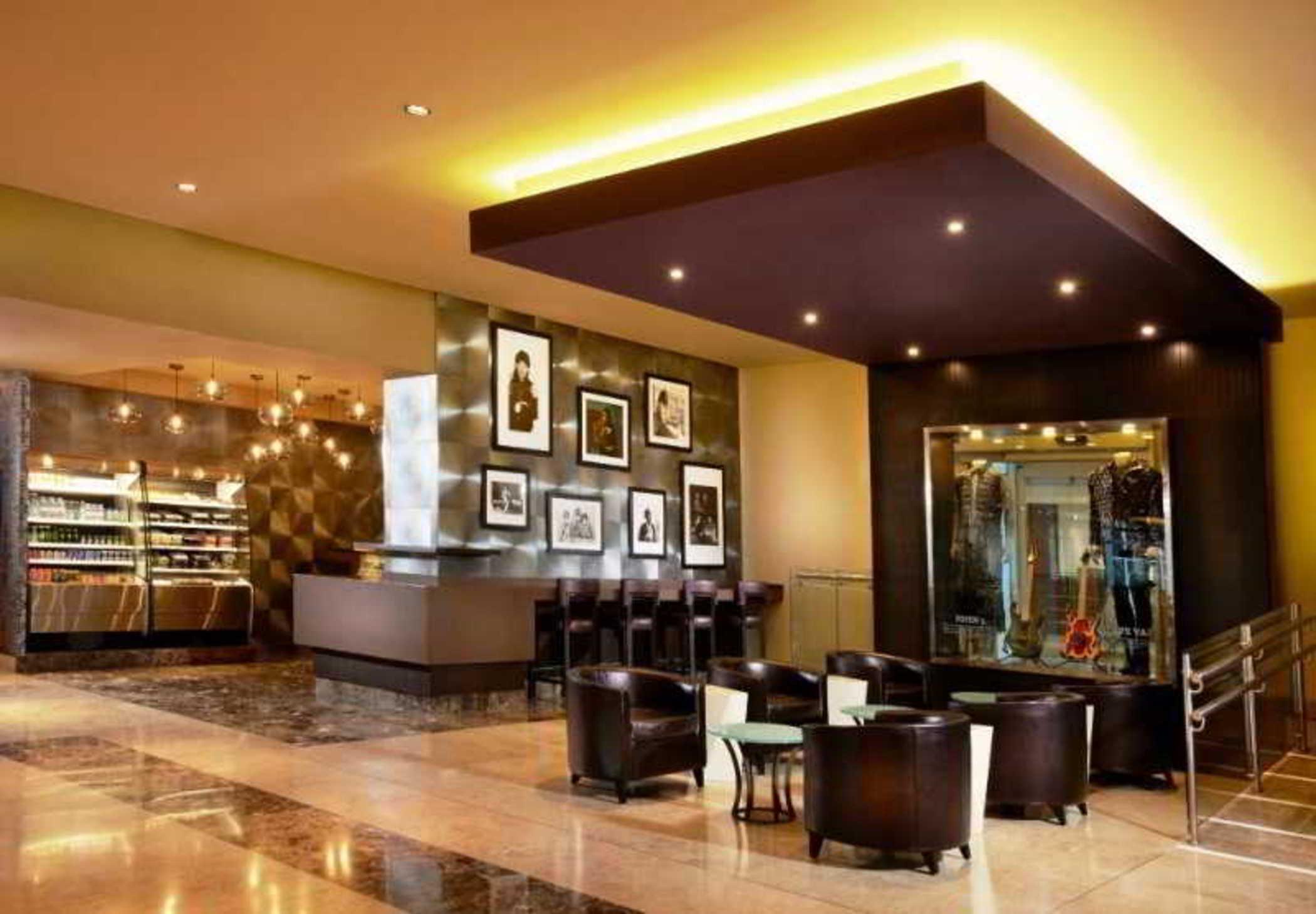 Megapolis Hotel Panama Luaran gambar The lobby of the hotel