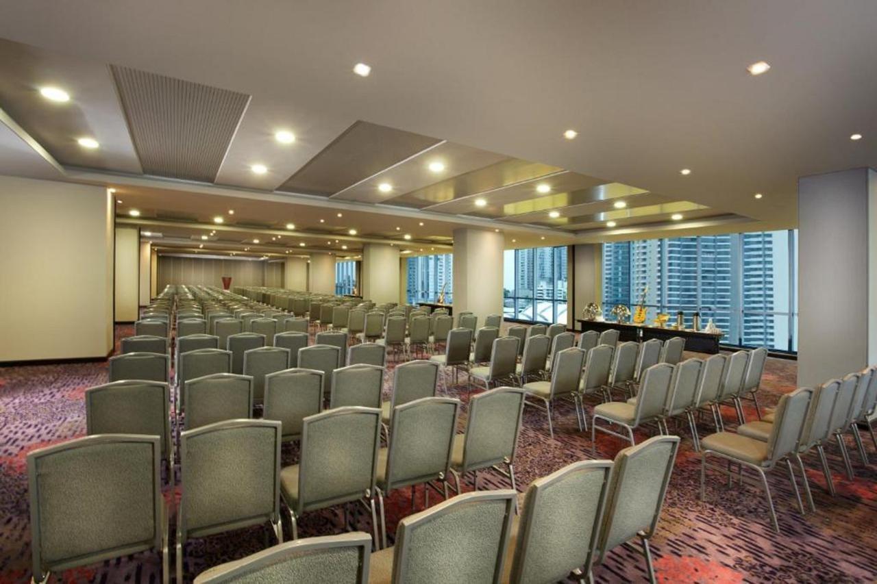 Megapolis Hotel Panama Luaran gambar Meeting room