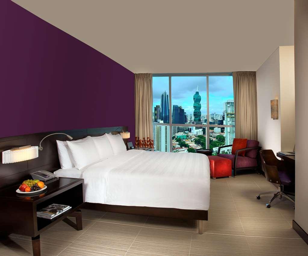 Megapolis Hotel Panama Bilik gambar Deluxe room