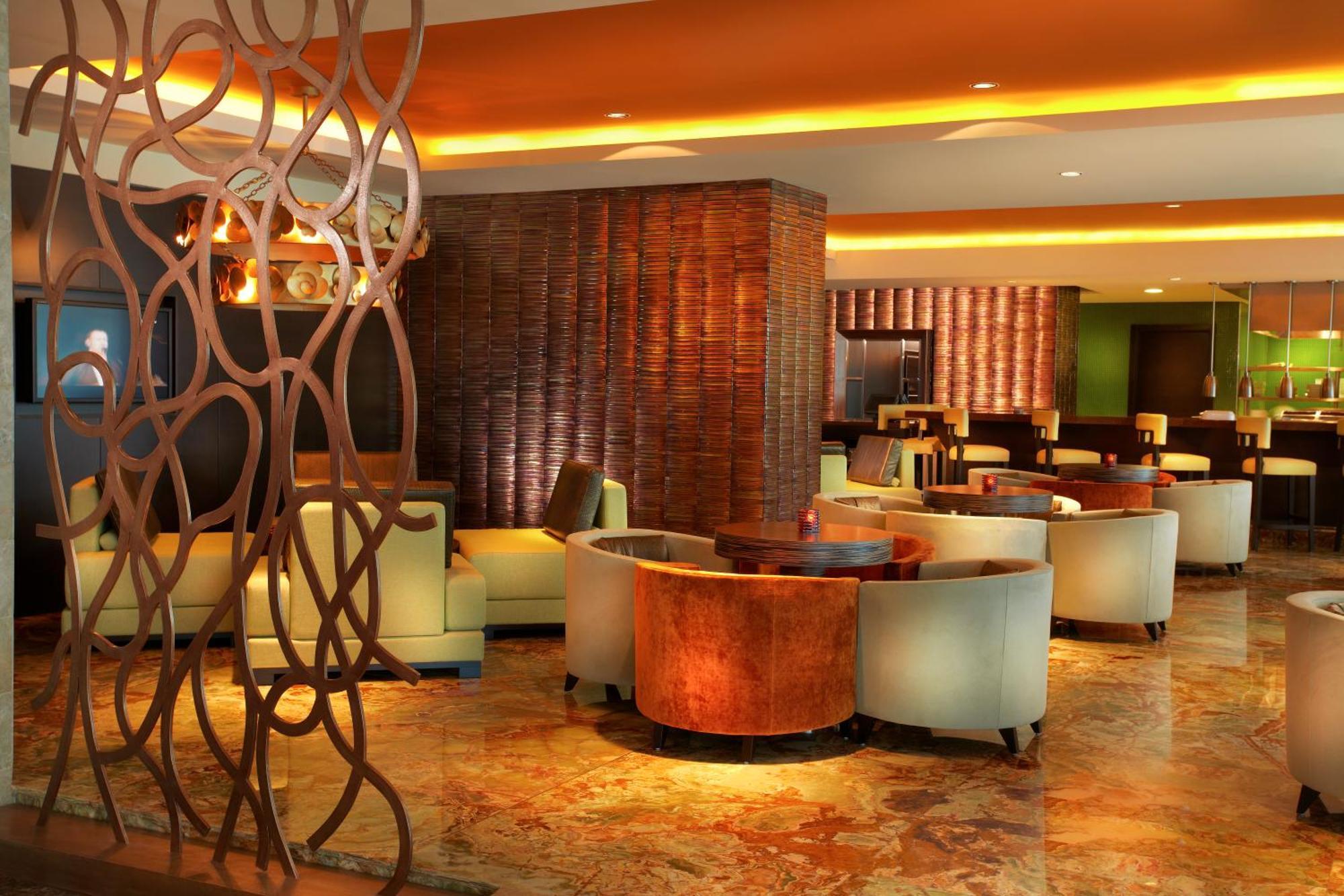 Megapolis Hotel Panama Restoran gambar The lobby