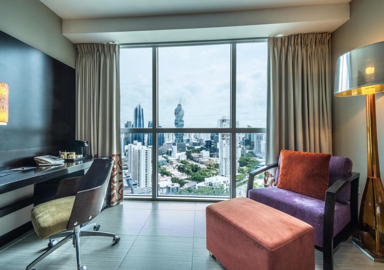 Megapolis Hotel Panama Luaran gambar A room at the hotel